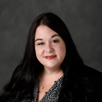 Jennifer Hann headshot