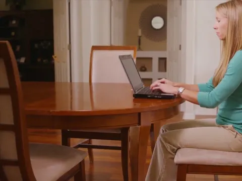 Sitting Comfortably With the Right Spine Support